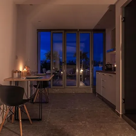 Apartment Mythos Luxury *