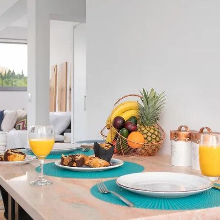 Mythos Luxury Apartament